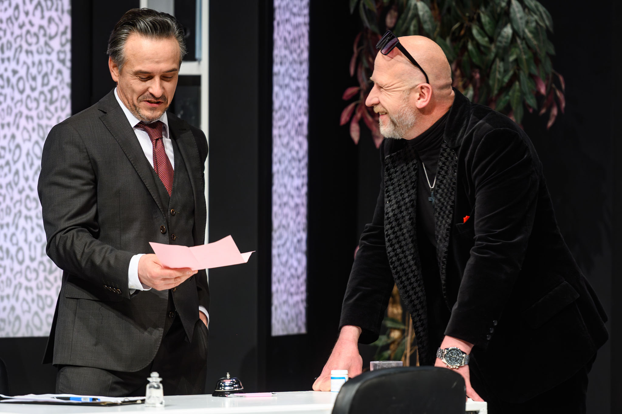 Dab chrobak v hlave 0628