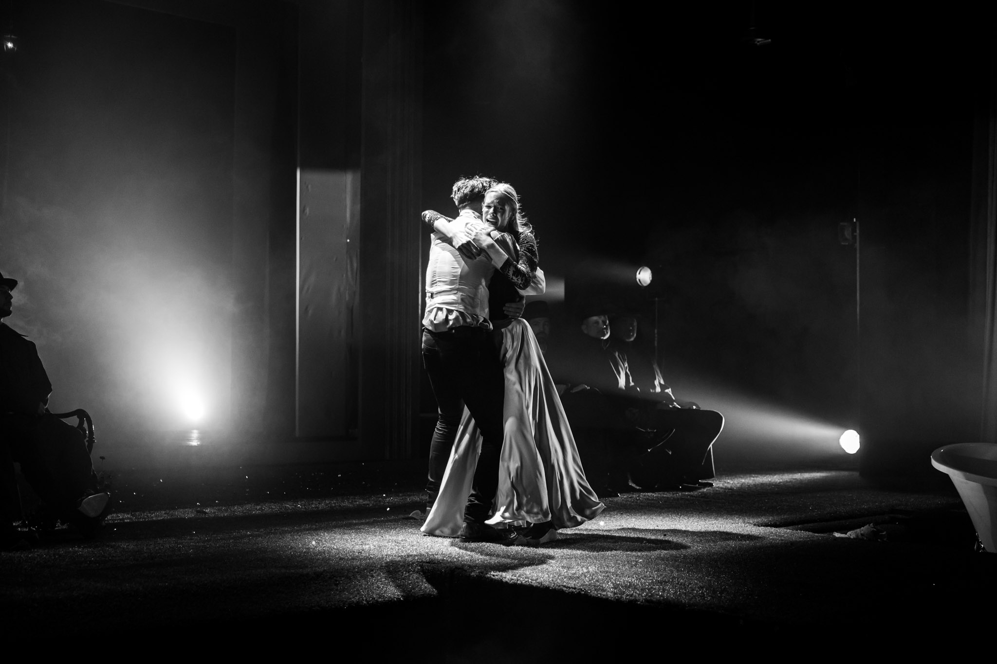 CBD71621 CC61 46DC AB8A 2C9BEF99EC95