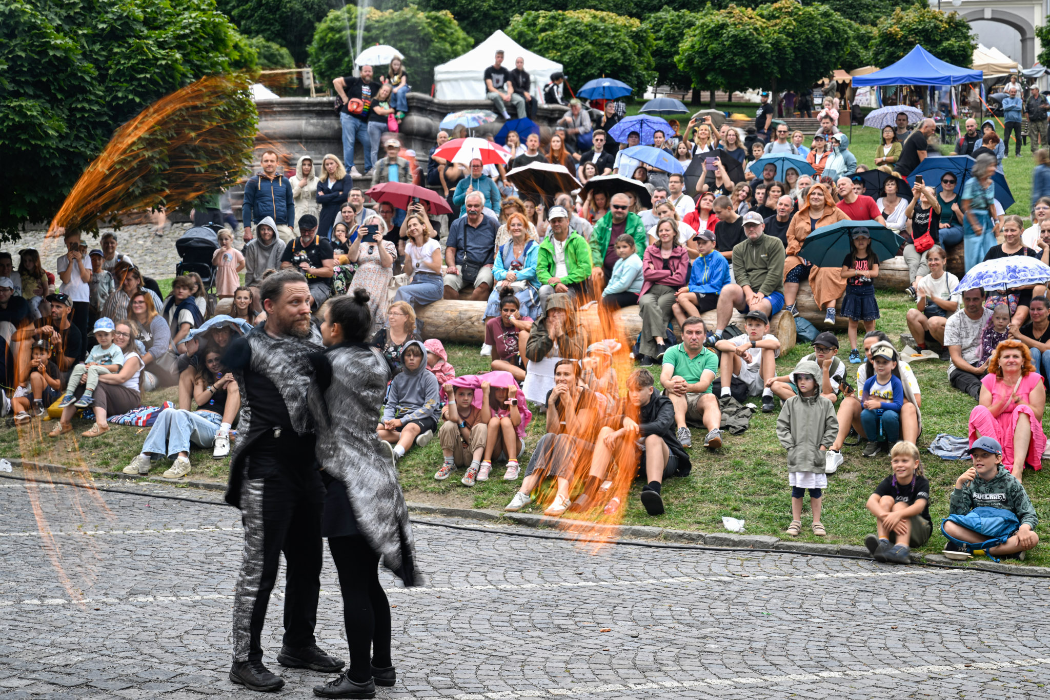 KG25 All in circus Fire show MS 21