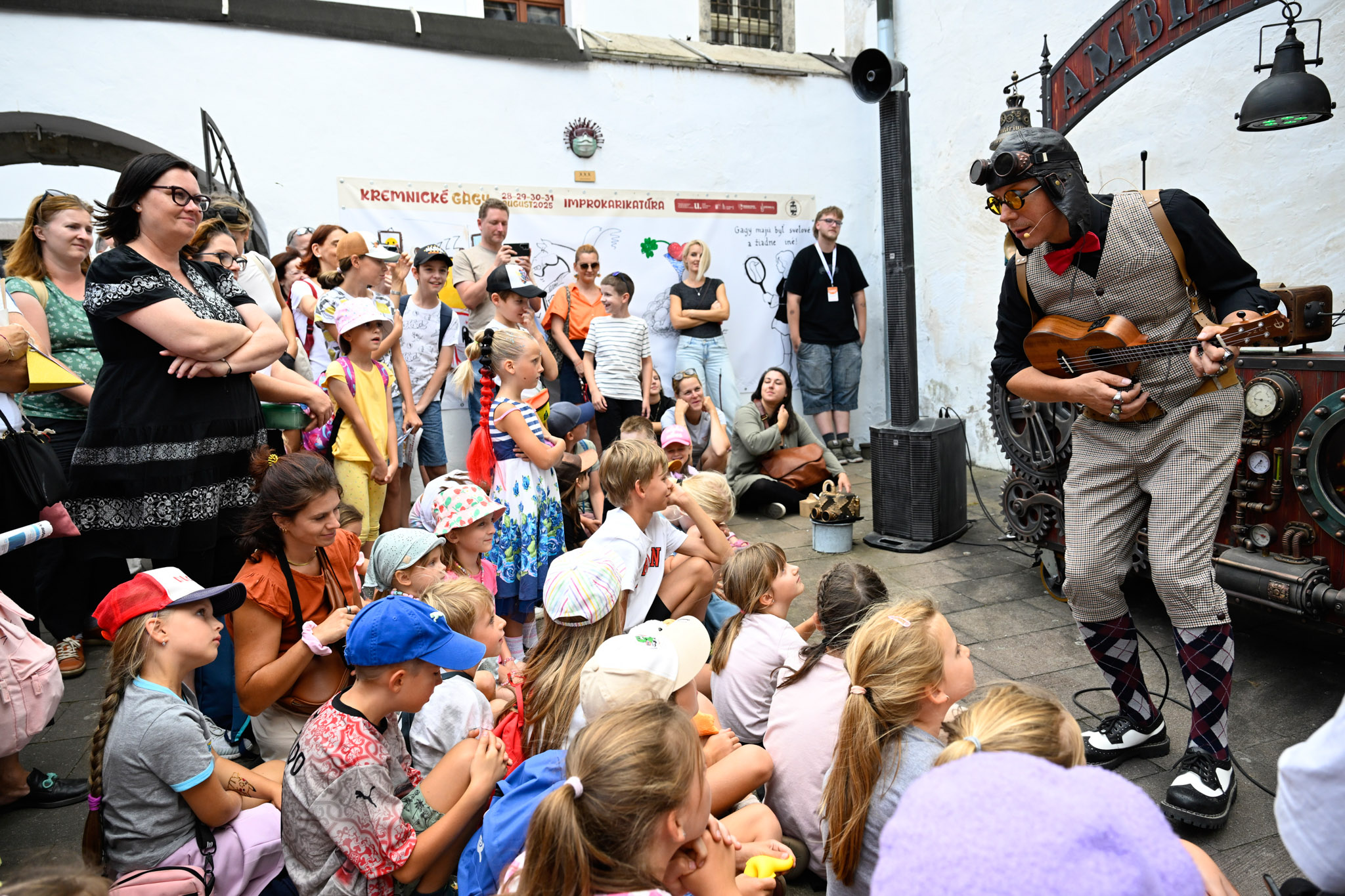 KG25 Ambientarium piatok MS 010