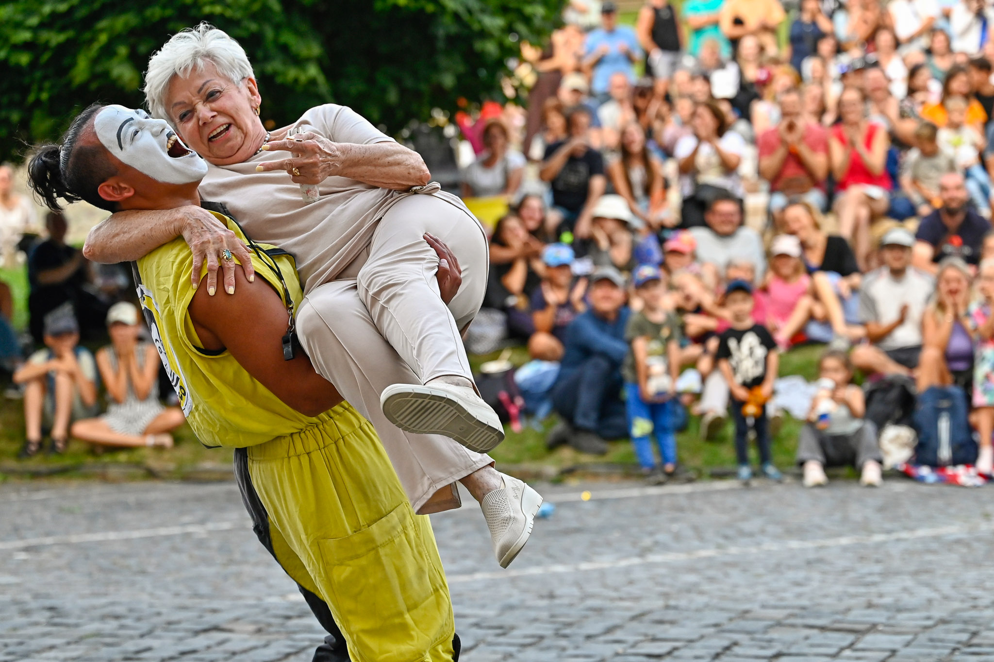 KG25 Cesco Ridi che ti fa bene MS 01 025