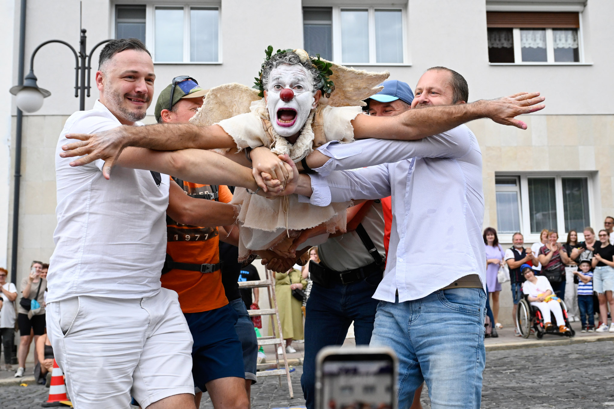 KG25 Clown Enano Amore piatok MS 19