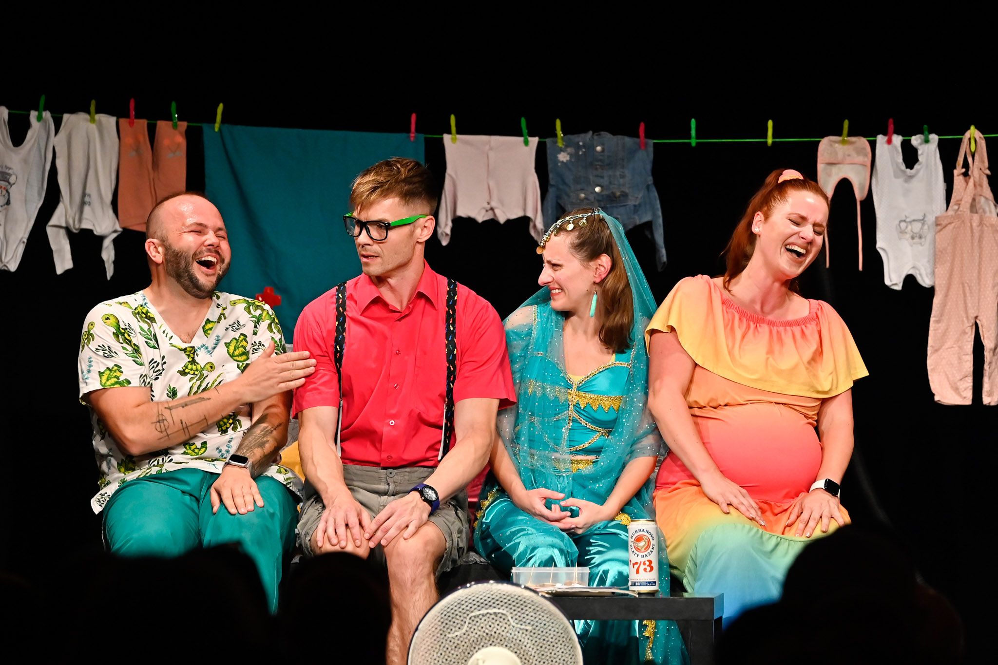 KG25 divadlo Factor Pivo plienky podprsenky MS 25