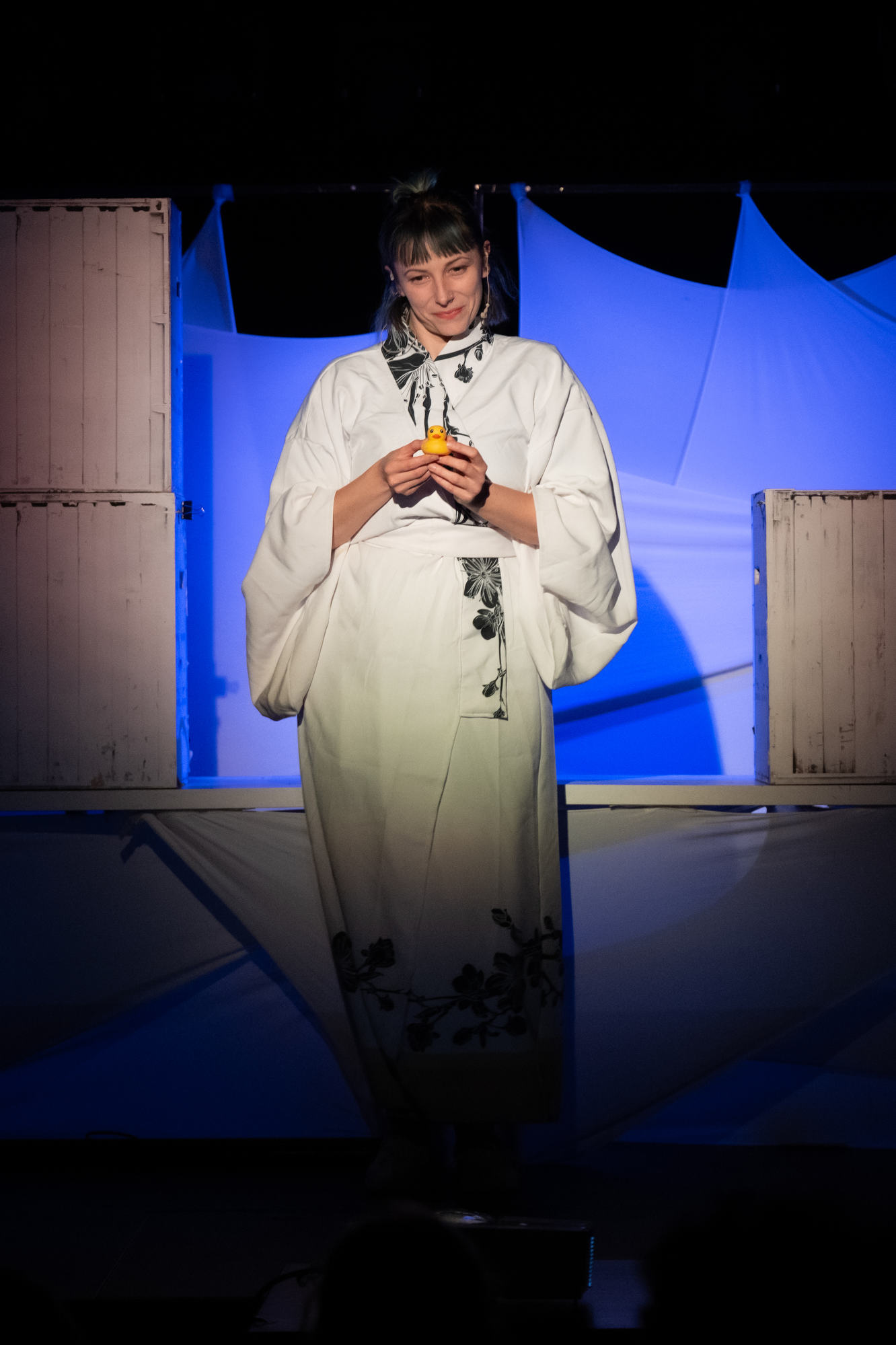 Lucia Svobodová Vrana - The Duck After, spoveď neobyčajnej plastovej hračky, kačky